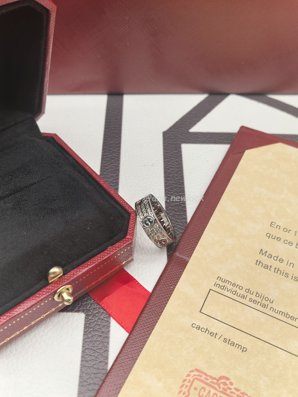 Cartier Loves Ring (2) - www.newkick.vip